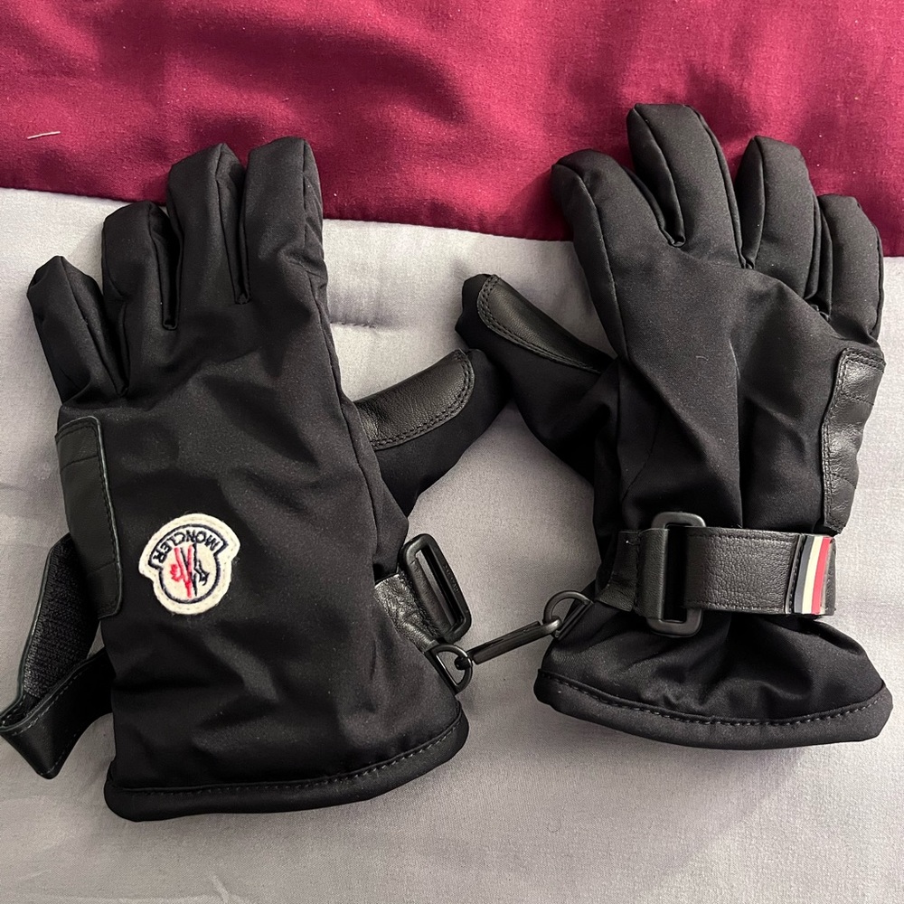 Moncler Black Kids Ski Gloves Size Medium